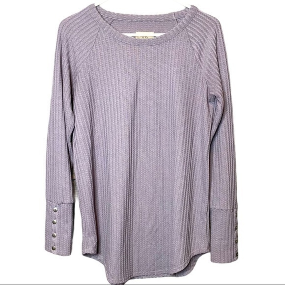 Chaser long sleeve shirt size M